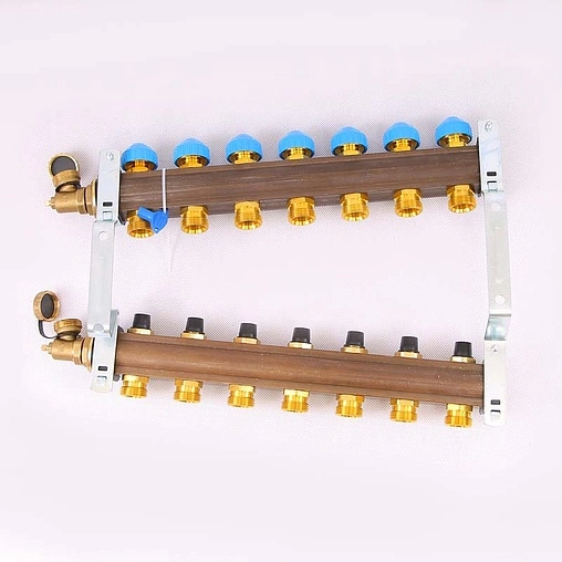 Группа коллекторная без расходомеров 7 отводов 1&quot;в/в x ¾&quot;ек Watts HKV 10004182