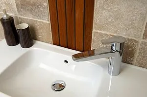 Смеситель для раковины Oras Cubista хром 2805F Смеситель для раковины Oras Cubista хром 2805F, 3