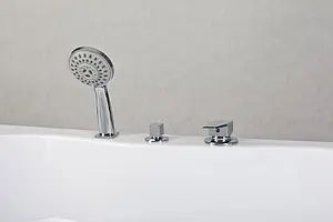 Смеситель на борт ванны на 3 отверстия Aquanet хром B23-A Смеситель на борт ванны на 3 отверстия Aquanet хром B23-A, 3