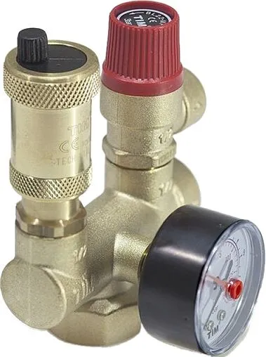 Группа безопасности расширительного бака до 50 кВт 1&quot; 3 бар TIM JH1026-3