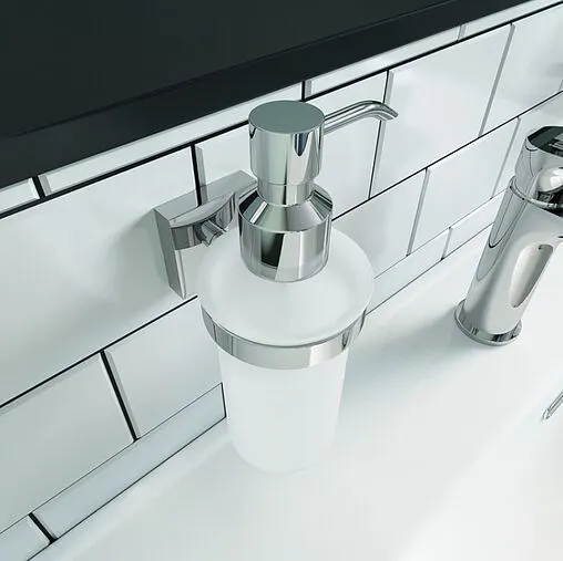 Дозатор для жидкого мыла IDDIS Edifice хром EDIMBG0i46