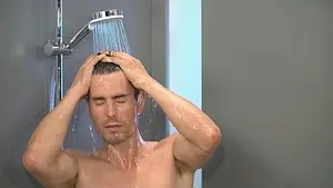 Душевая стойка Hansgrohe Crometta 100 1jet 90см хром/белый 26537400 Душевая стойка Hansgrohe Crometta 100 1jet 90см хром/белый 26537400, 3