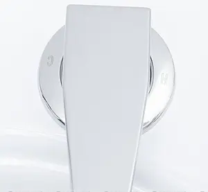 Смеситель на борт ванны на 3 отверстия Aquanet хром B12p Смеситель на борт ванны на 3 отверстия Aquanet хром B12p, 5