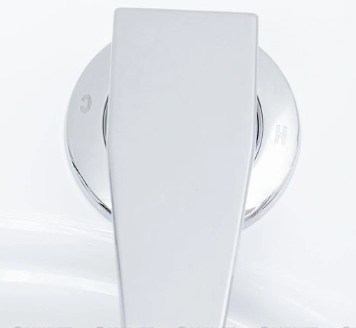 Смеситель на борт ванны на 3 отверстия Aquanet хром B12p