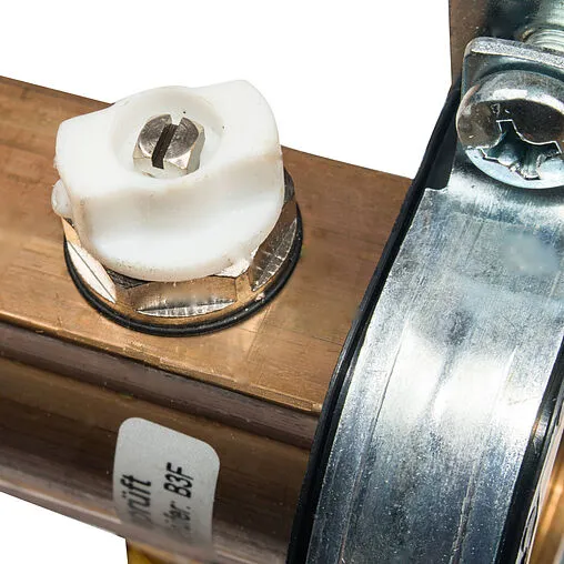 Группа коллекторная распределительная 6 отводов 1&quot;в/в x ¾&quot;ек Watts HKV/A 10004546