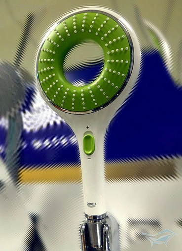 Лейка ручного душа Grohe Rainshower Icon белый/зелёный 27276LS0 Лейка ручного душа Grohe Rainshower Icon белый/зелёный 27276LS0