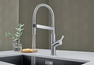 Смеситель для кухни с гибким изливом Blanco Solenta-S Senso рычаг справа хром 522406 Смеситель для кухни с гибким изливом Blanco Solenta-S Senso рычаг справа хром 522406, 3