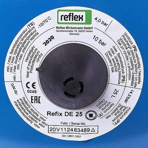 Гидроаккумулятор Reflex DE 25л 10 бар 7304000