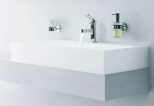 Смеситель для раковины Grohe Quadra хром 32631000 Смеситель для раковины Grohe Quadra хром 32631000