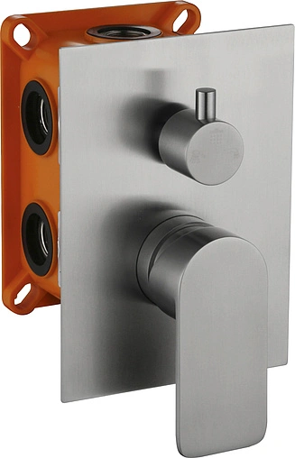 Смеситель для ванны скрытого монтажа BelBagno Nova полированная сталь NOV-SDM-IN Смеситель для ванны скрытого монтажа BelBagno Nova полированная сталь NOV-SDM-IN