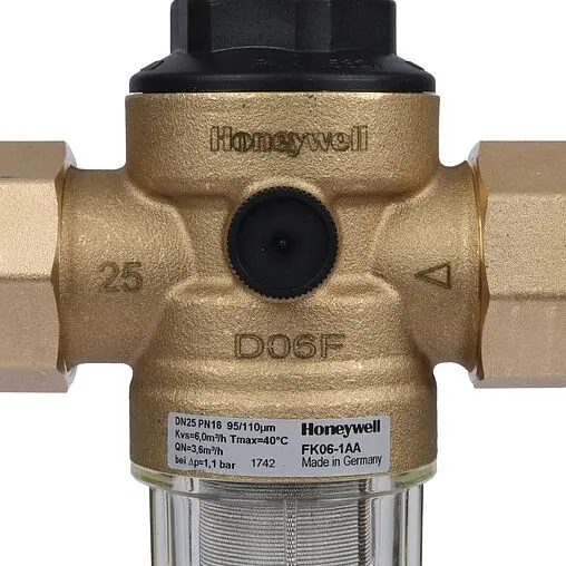 Фильтр тонкой очистки воды с редуктором давления 1"н x 1"н Honeywell-Braukmann FK06-1"АА HWLFIN082 Фильтр тонкой очистки воды с редуктором давления 1"н x 1"н Honeywell-Braukmann FK06-1"АА HWLFIN082