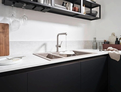 Смеситель для кухни с выдвижным изливом Hansgrohe Talis M54 270 1jet sBox хром 72809000