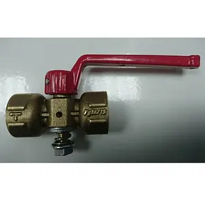 Кран для манометра трехходовой ½"в x М20x1.5мм 11б18бк Кран для манометра трехходовой ½"в x М20x1.5мм 11б18бк, 2