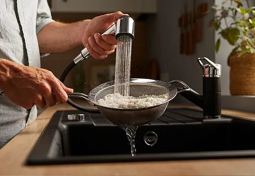 Смеситель для кухни с выдвижным изливом Blanco Blancowega-S II антрацит/хром 526420