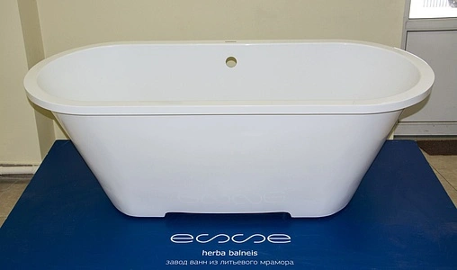 Ванна отдельностоящая из искусственного камня Esse Bali 167x71 белый EBAL1670