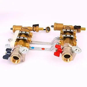 Группа коллекторная без расходомеров 3 отвода 1&quot;в/в x ¾&quot;ек Tiemme 3870030, 3