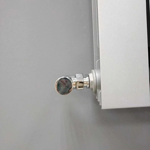 Комплект вентилей запорных угловых ½" в/н Royal Thermo хром RTE 50.028 Комплект вентилей запорных угловых ½" в/н Royal Thermo хром RTE 50.028