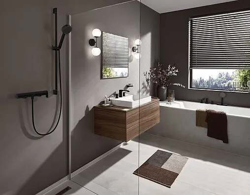Смеситель для раковины Hansgrohe Vivenis 90 чёрный матовый 75033670