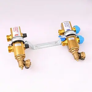 Группа коллекторная без расходомеров 2 отвода 1"в/в x ¾"ек Watts HKV 10004172 Группа коллекторная без расходомеров 2 отвода 1"в/в x ¾"ек Watts HKV 10004172, 3