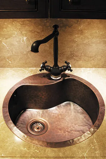 Смеситель для кухни Omoikiri Kagoshima античная бронза OKAG-ORB-35