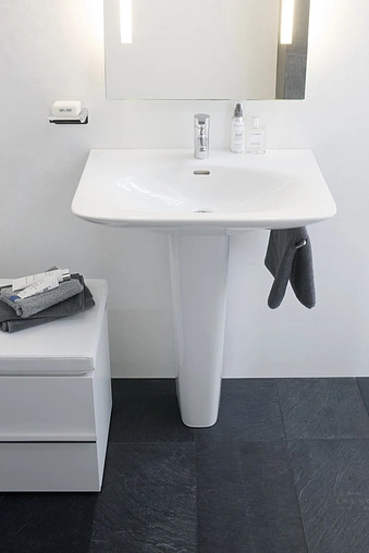 Раковина Laufen Palace 65 белый 8.1070.3.000.104.1