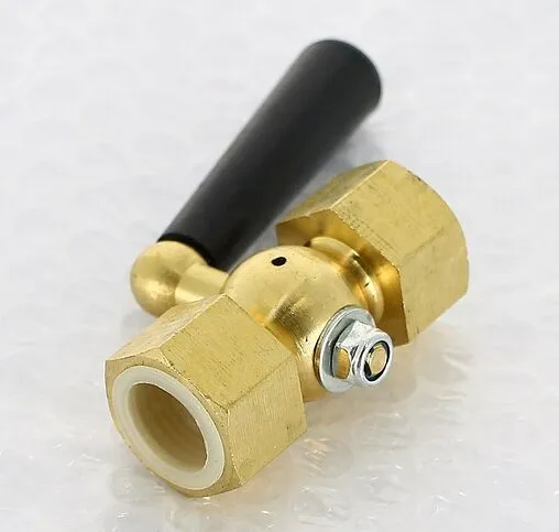 Кран для манометра трехходовой ½"в x М20x1.5мм Росма 00000006782 Кран для манометра трехходовой ½"в x М20x1.5мм Росма 00000006782