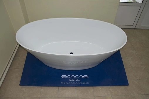 Ванна отдельностоящая из искусственного камня Esse Moorea 175.5x78.5 белый EMOO1750