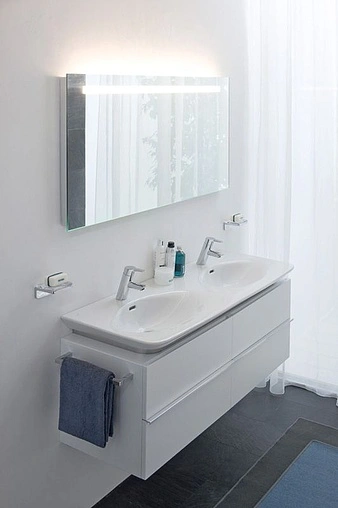 Раковина Laufen Palace New 130 белый 8.1070.8.000.104.1