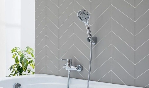 Смеситель для душа Bravat Slim хром F9332366CP-01-RUS