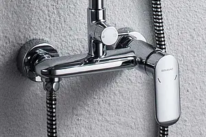 Душевая система со смесителем для душа Bravat Opal хром F9125183CP-A4-RUS Душевая система со смесителем для душа Bravat Opal хром F9125183CP-A4-RUS, 3