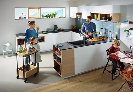 Мойка кухонная с встроенным смесителем Hansgrohe C51-F660-07 77x51 черный 43218000