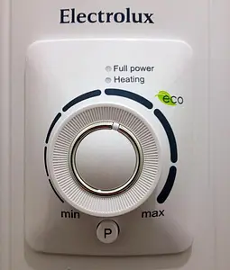 Водонагреватель накопительный электрический Electrolux EWH 125 AXIOmatic Водонагреватель накопительный электрический Electrolux EWH 125 AXIOmatic, 3