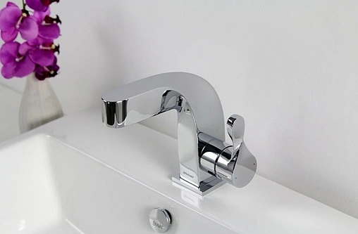 Смеситель для раковины Bravat Wave хром F174108C-2