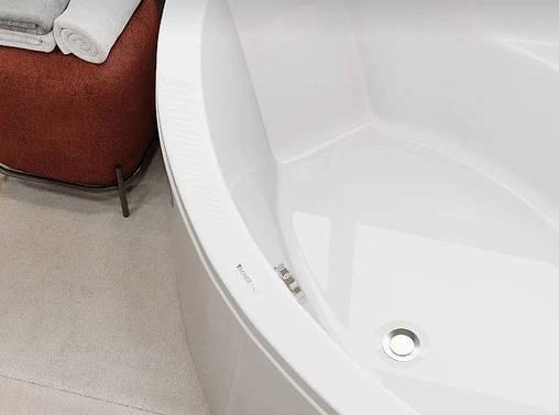 Ванна акриловая Vagnerplast Veronela Corner 140x140 VPBA140VEA3X-04