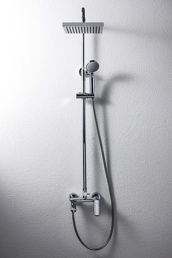 Душевая система со смесителем для ванны Bravat Opal хром F6125183CP-A4-RUS