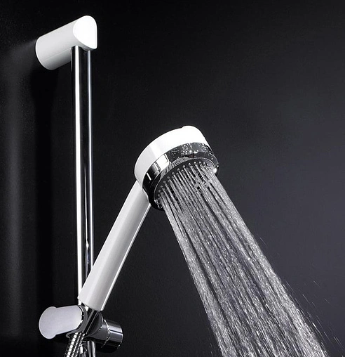 Душевая стойка Kludi Zenta белый/хром 6084091-00 Душевая стойка Kludi Zenta белый/хром 6084091-00