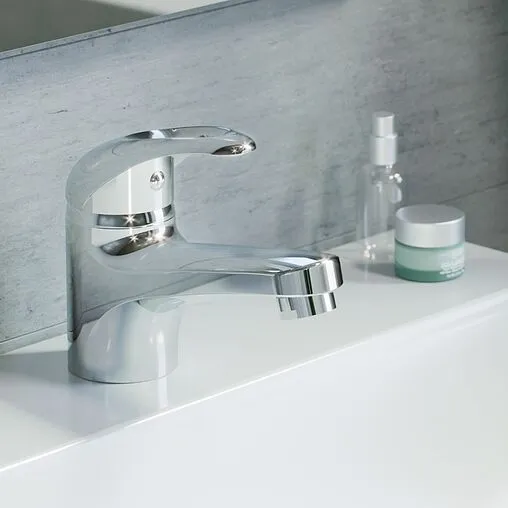 Смеситель для раковины Dorff Comfort хром D8021000 Смеситель для раковины Dorff Comfort хром D8021000