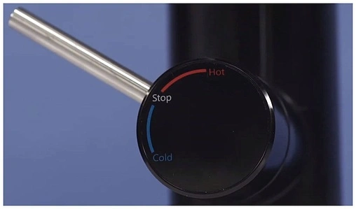 Водонагреватель проточный электрический Electrolux Taptronic (Black)