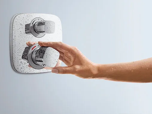 Термостат для 2 потребителей Hansgrohe Ecostat E хром 15708000 Термостат для 2 потребителей Hansgrohe Ecostat E хром 15708000