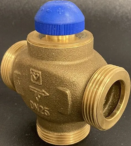 Трехходовой разделительный клапан 1" Kvs 3.0 Herz Calis TS RD 1776139