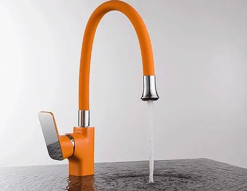 Смеситель для кухни с гибким изливом D&amp;K Berlin Kunste оранжевый/хром DA1432913