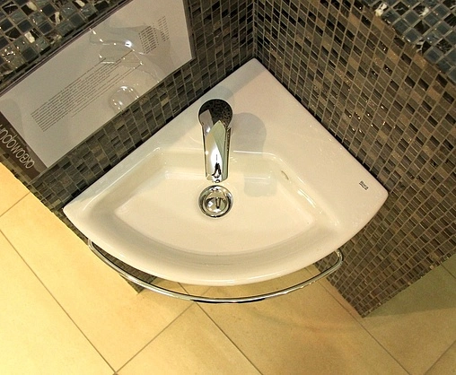 Раковина Roca Hall 43 R белый 327622000