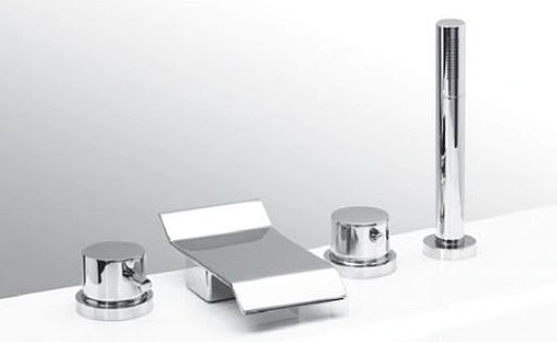 Смеситель на борт ванны на 4 отверстия Vega Piccolo хром 91А1735122