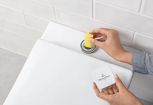 Унитаз подвесной безободковый Villeroy&amp;Boch Subway 2.0 CeramicPlus белый 5614A1R1