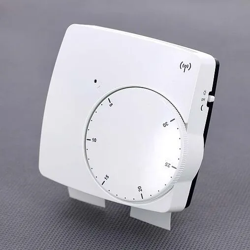 Радиотерморегулятор комнатный НО/НЗ WATTS WFHT-RF Basic белый 10021130