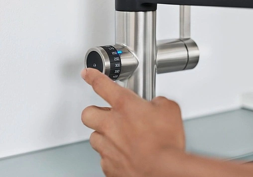 Смеситель для кухни с подключением к фильтру и выдвижным изливом Blanco Evol-S Pro нержавеющая сталь 526276