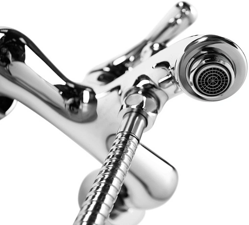 Смеситель для ванны IDDIS Oldie хром OLDSB00i02 Смеситель для ванны IDDIS Oldie хром OLDSB00i02