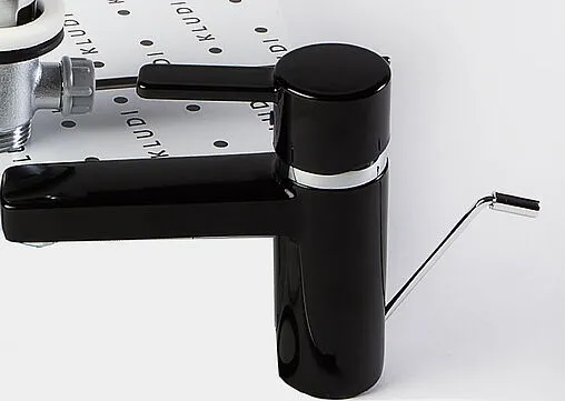 Смеситель для раковины Kludi Zenta чёрный/хром 382508675 Смеситель для раковины Kludi Zenta чёрный/хром 382508675