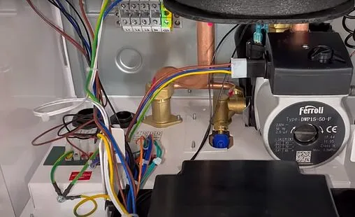 Котел электрический одноконтурный 12кВт Ferroli TOR 12 GCJO20YA