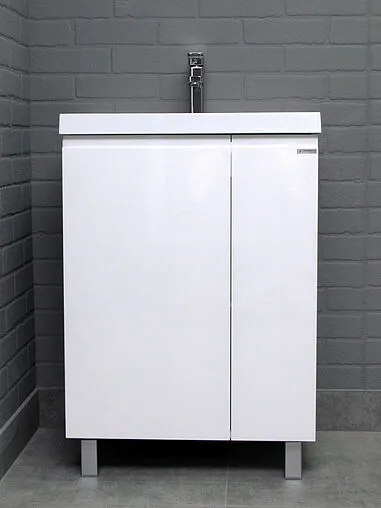 Тумба-умывальник напольный Домино Graffo 60 белый DGr2417T+4627173210164